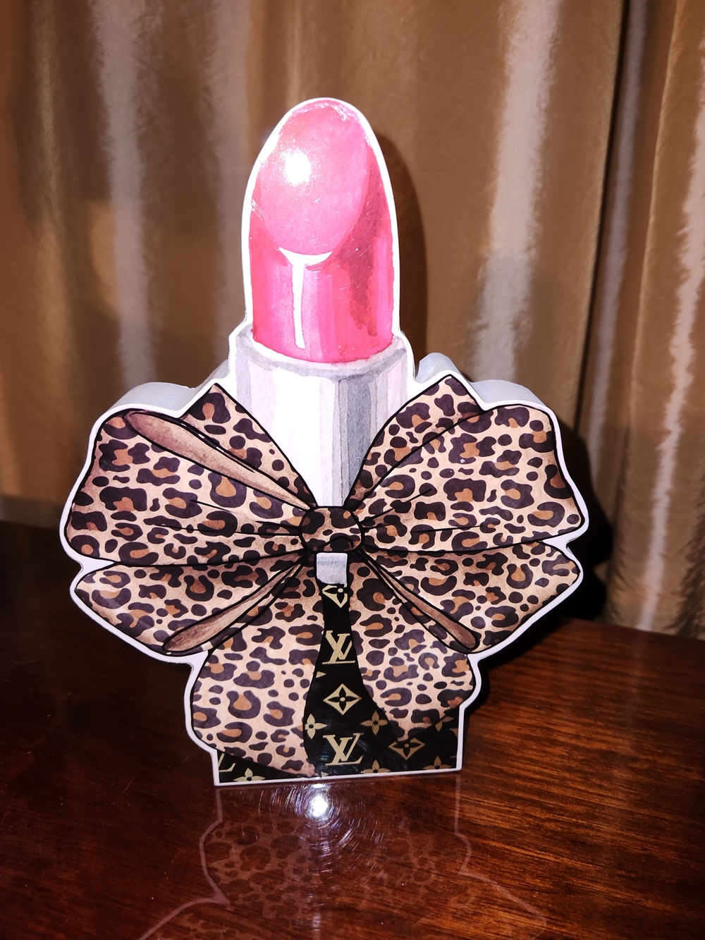 Wooden Lux Logo Pink Lipstick Shaped Decorative 3D Top Shelf Leopard Bow Decor